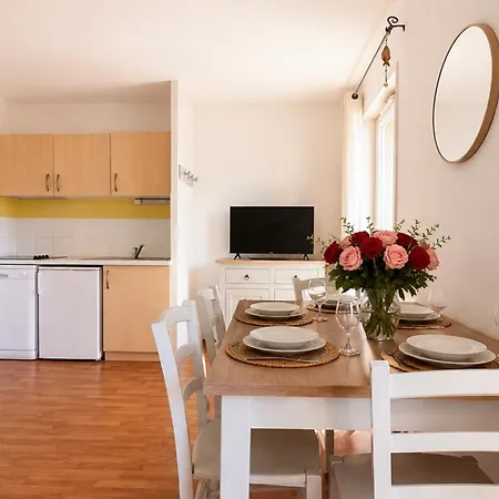 Domaine Des Grands Lacs One Bedroom With Pool And Parentis-en-Born