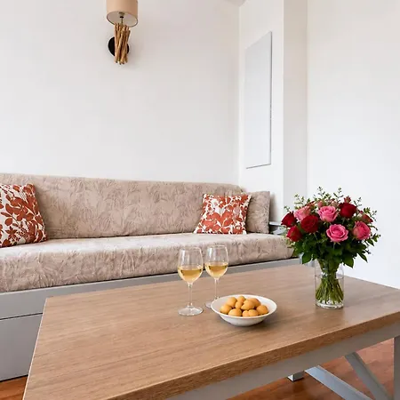 Appartamento Domaine Des Grands Lacs One Bedroom With Pool And
