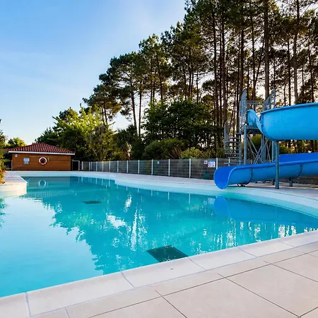 Domaine Des Grands Lacs One Bedroom With Pool And *