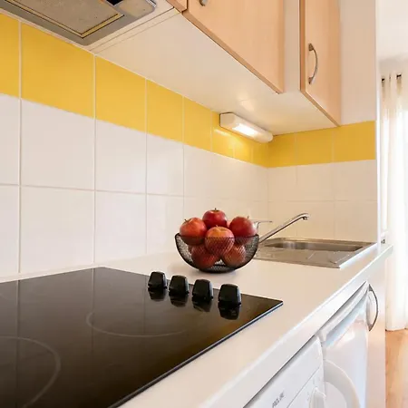 Domaine Des Grands Lacs One Bedroom With Pool And